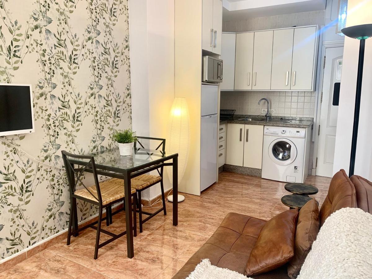 Lyrioshomes Malaga La Merced Centro מראה חיצוני תמונה