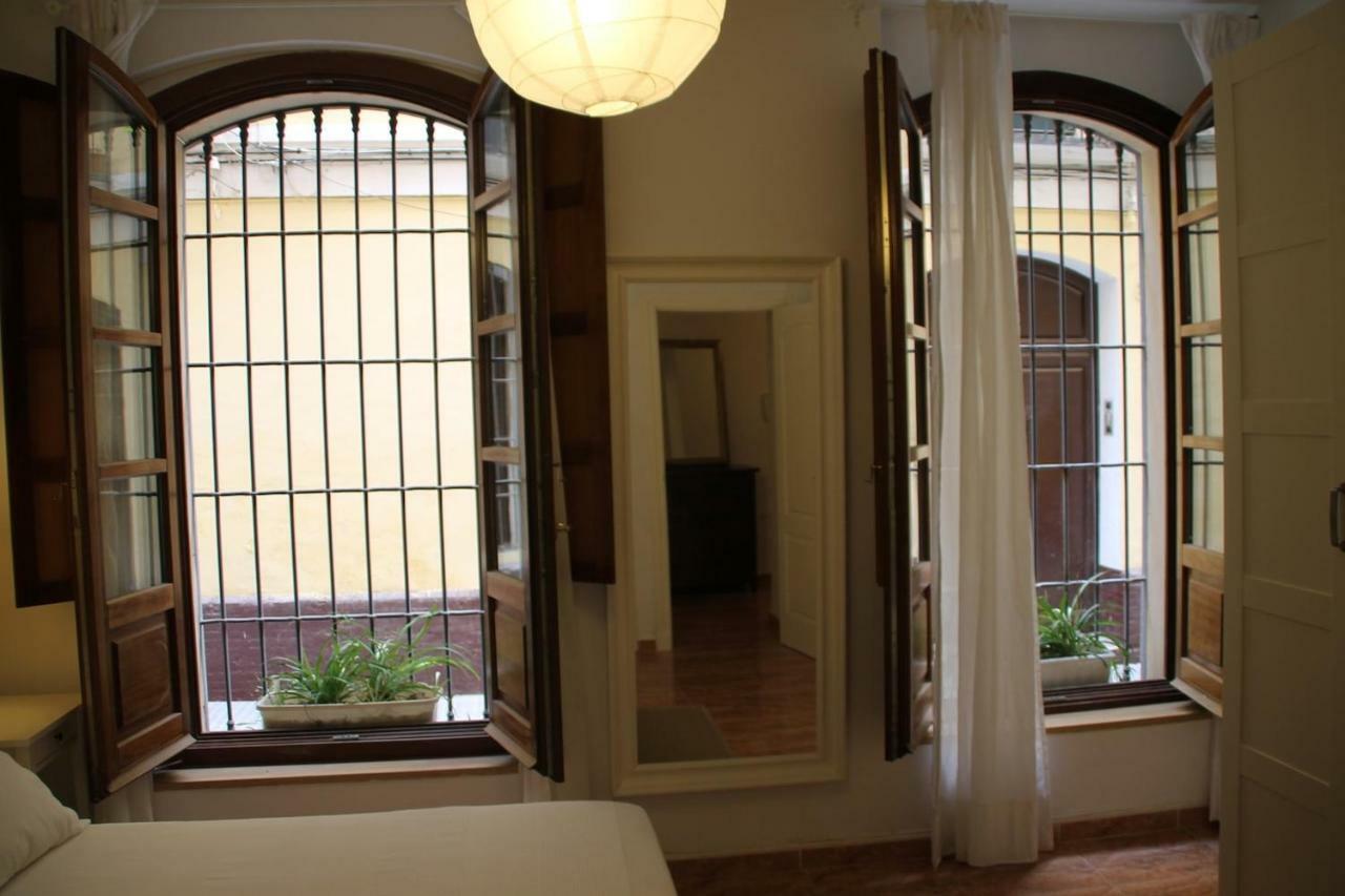 Lyrioshomes Malaga La Merced Centro מראה חיצוני תמונה